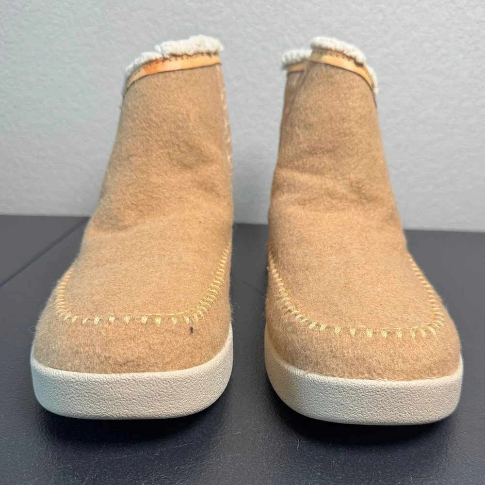 Sanuk NIce Bootah Ojai Womens Tan Faux Shearling Ankle Boots 1095069 Size 10